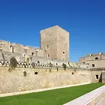 B&B Arco Trinita